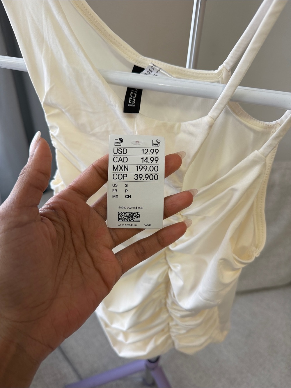 H&M Cream Asymmetric Ruched One-Shoulder Tank - Picture 3 of 4